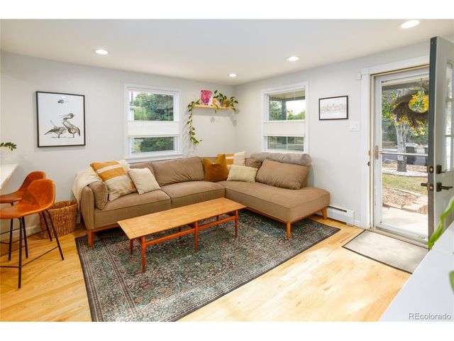 5510 Otis Ct, Arvada, CO 80002
