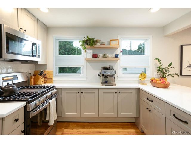 5510 Otis Ct, Arvada, CO 80002