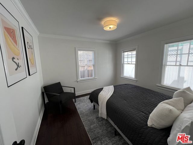 7865 Willoughby Avenue, Los Angeles, CA 90046