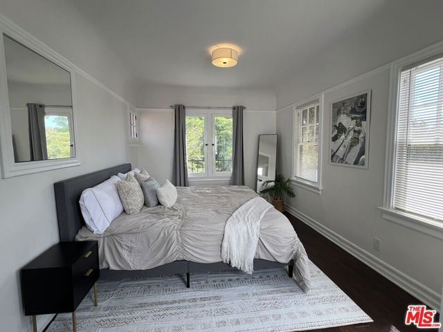 7865 Willoughby Avenue, Los Angeles, CA 90046