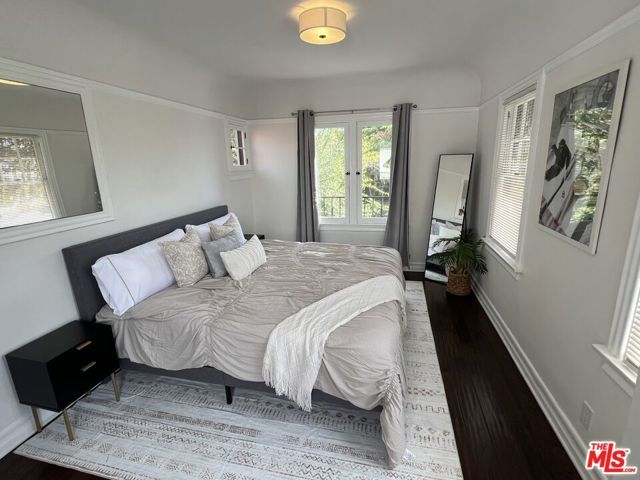 7865 Willoughby Avenue, Los Angeles, CA 90046