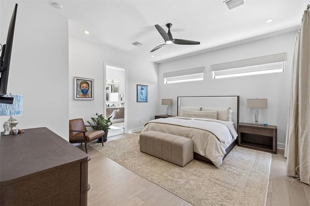 3301 W PAUL AVENUE, Tampa, FL 33611