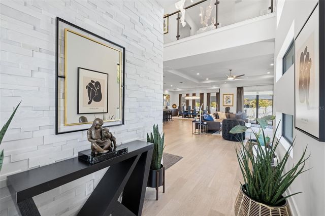 3301 W PAUL AVENUE, Tampa, FL 33611