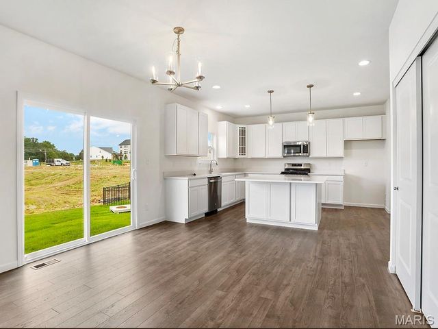608 Tull Court, Wentzville, MO 63385