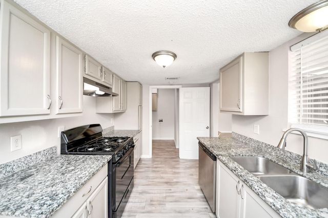 8622 Valley Meadow Drive, Houston, TX 77078