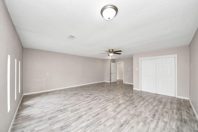 8622 Valley Meadow Drive, Houston, TX 77078