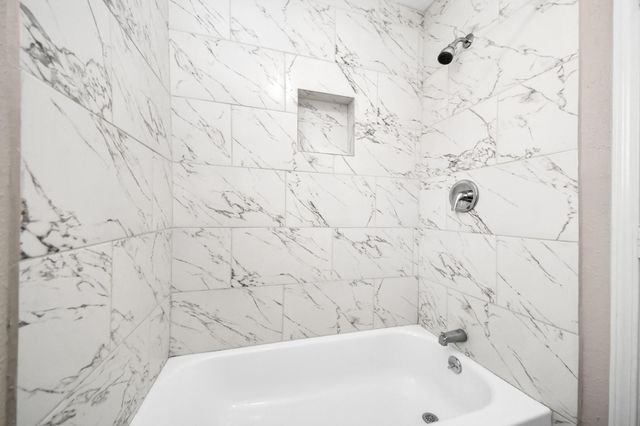 8622 Valley Meadow Drive, Houston, TX 77078