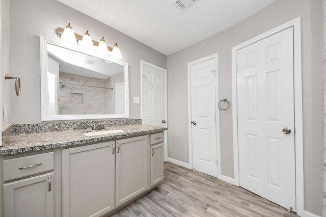 8622 Valley Meadow Drive, Houston, TX 77078
