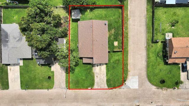 8622 Valley Meadow Drive, Houston, TX 77078