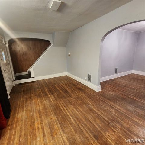 38 Wyandotte Avenue, Buffalo, NY 14207