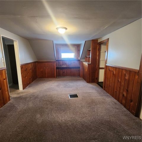 38 Wyandotte Avenue, Buffalo, NY 14207