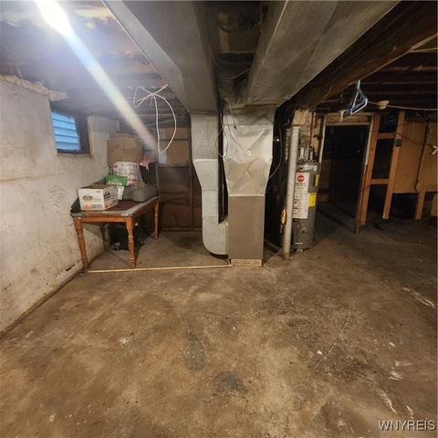 38 Wyandotte Avenue, Buffalo, NY 14207