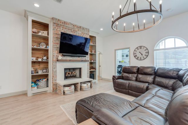 4018 137th Street, Lubbock, TX 79423