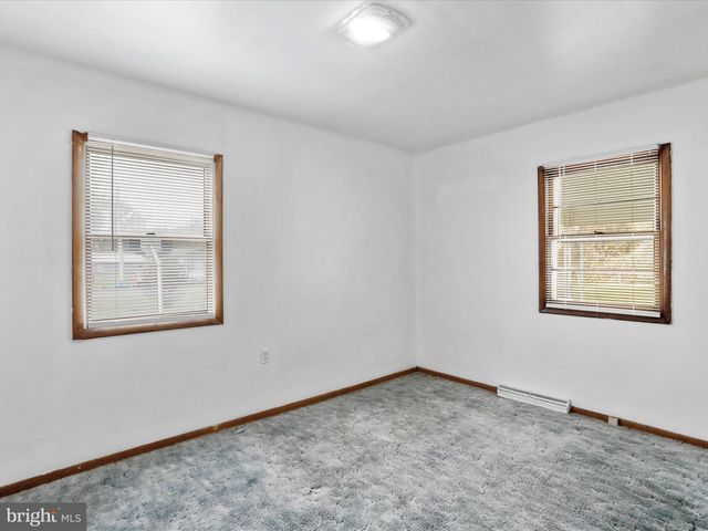 245 DOE ST, Keyser, WV 26726