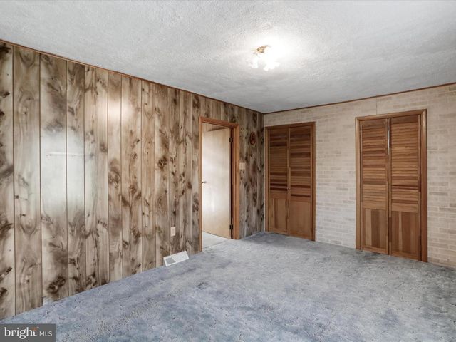 245 DOE ST, Keyser, WV 26726