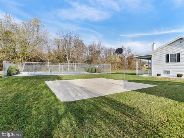 245 DOE ST, Keyser, WV 26726