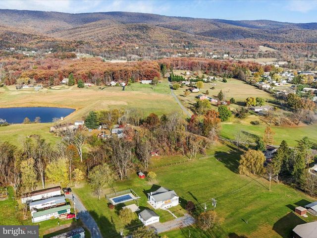 245 DOE ST, Keyser, WV 26726