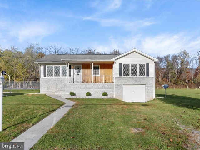 245 DOE ST, Keyser, WV 26726