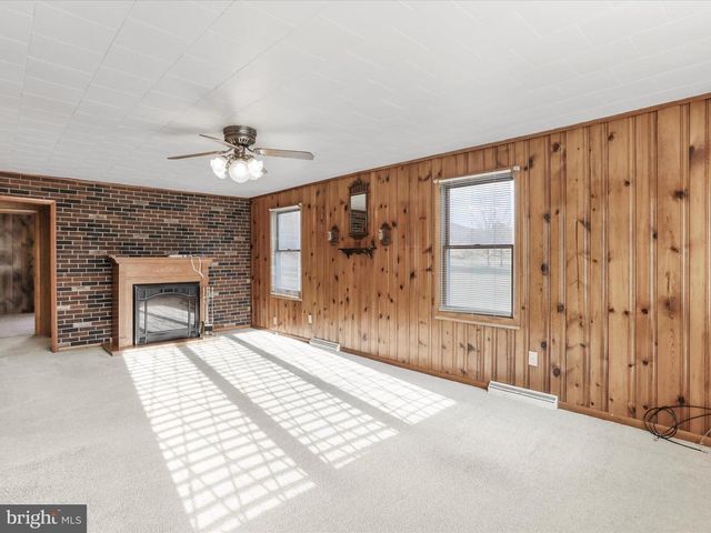 245 DOE ST, Keyser, WV 26726