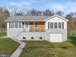245 DOE ST, Keyser, WV 26726
