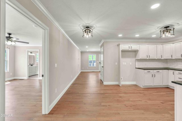 334 Amolee Lane, Sevierville, TN 37876