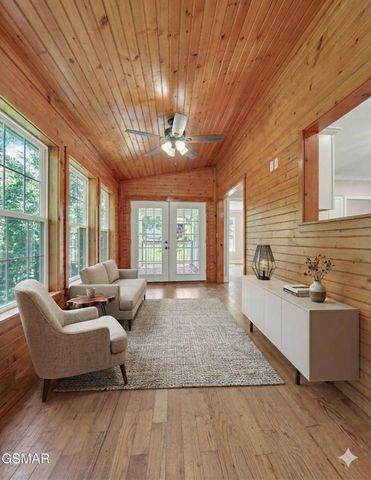 334 Amolee Lane, Sevierville, TN 37876