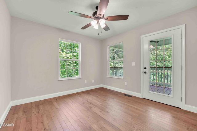 334 Amolee Lane, Sevierville, TN 37876