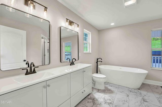 334 Amolee Lane, Sevierville, TN 37876