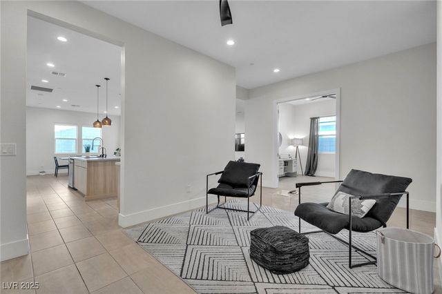 10214 Meandering Dell Street, Las Vegas, NV 89166