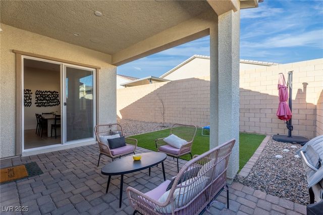 10214 Meandering Dell Street, Las Vegas, NV 89166