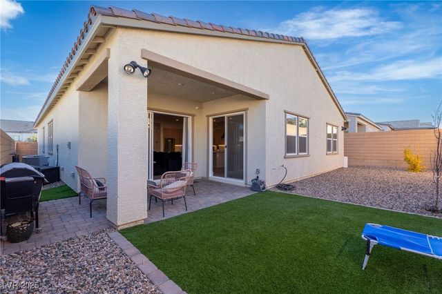 10214 Meandering Dell Street, Las Vegas, NV 89166