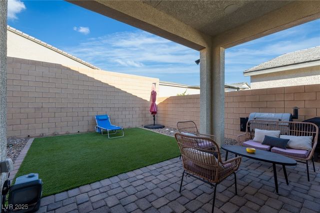 10214 Meandering Dell Street, Las Vegas, NV 89166