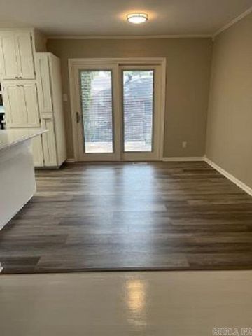 9617 Temple DR, Little Rock, AR 72205