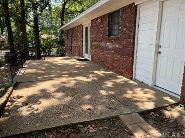 9617 Temple DR, Little Rock, AR 72205