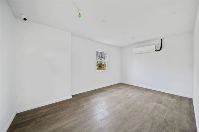 19900 Lewis Road, Cement City, MI 49233