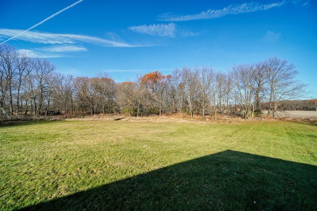 19900 Lewis Road, Cement City, MI 49233