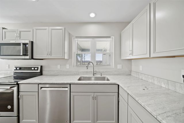 19900 Lewis Road, Cement City, MI 49233