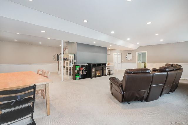 22 Ridgemont Drive, Hopewell Junction, NY 12533