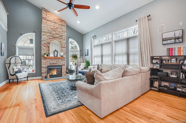 22 Ridgemont Drive, Hopewell Junction, NY 12533