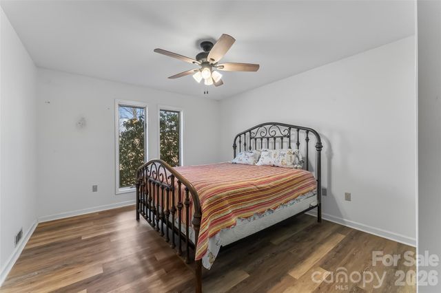 2590 Airport Road, Marion, NC 28752