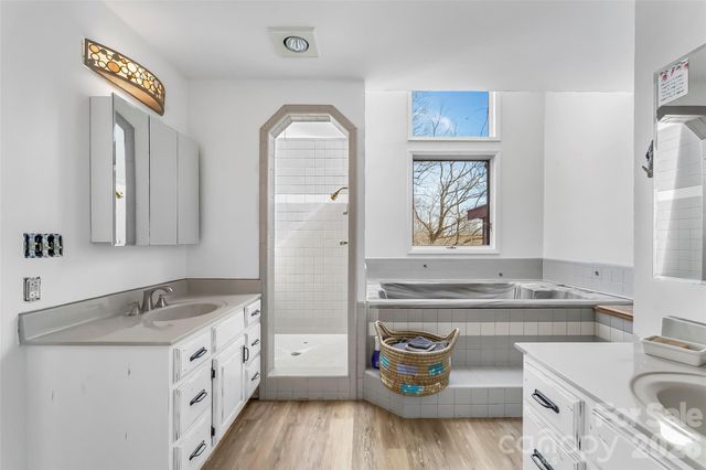 2590 Airport Road, Marion, NC 28752