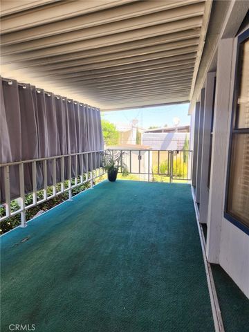 530 W Devonshire Avenue 23, Hemet, CA 92543