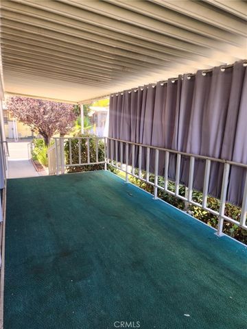 530 W Devonshire Avenue 23, Hemet, CA 92543