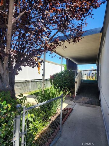 530 W Devonshire Avenue 23, Hemet, CA 92543