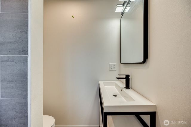 1107 Park Street, Woodland, WA 98674