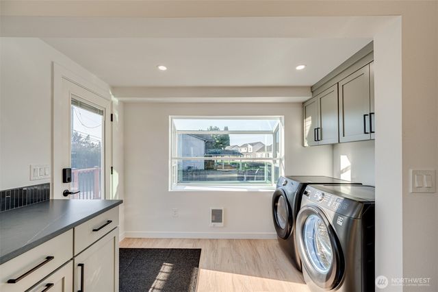 1107 Park Street, Woodland, WA 98674