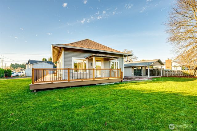 1107 Park Street, Woodland, WA 98674