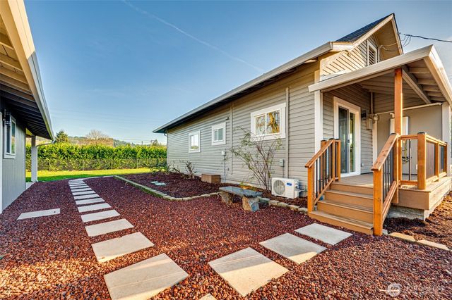 1107 Park Street, Woodland, WA 98674