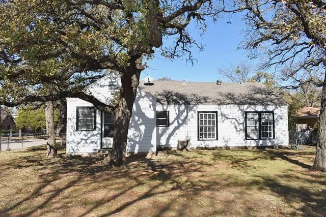 4900 Morris Avenue, Fort Worth, TX 76103