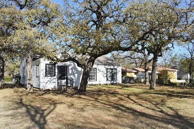 4900 Morris Avenue, Fort Worth, TX 76103